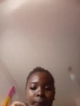 Shethequeen - squirt like crazy