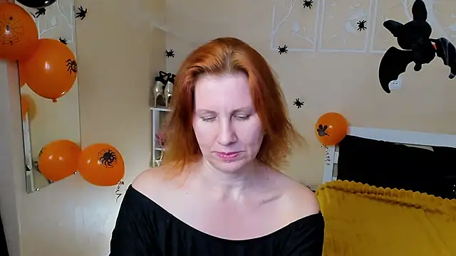 FoxySophia - 👻handbra👻