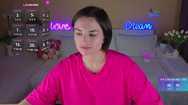 Camilla__one__ - Delicately tease with a juicy, naked ass