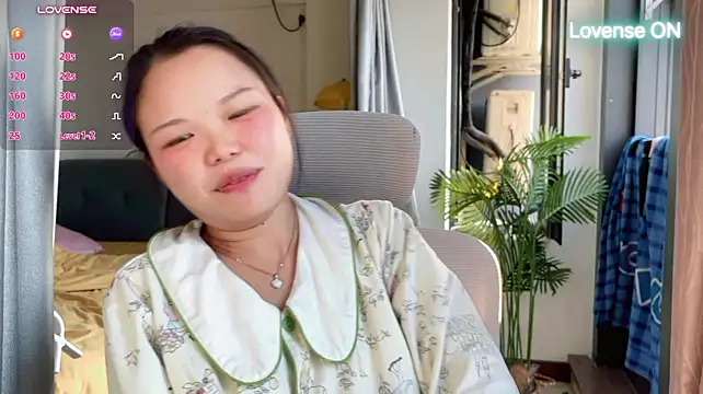 Xiaosu22 - 扣b 扣出白浆 自吃，eating pussy juice