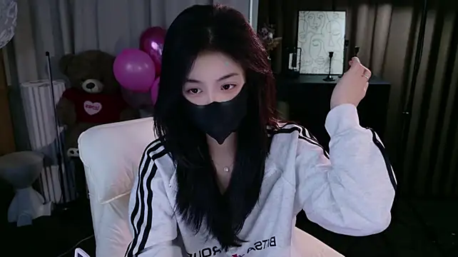 GUGUGAGA-1 - 今日目标对我一见钟情💘