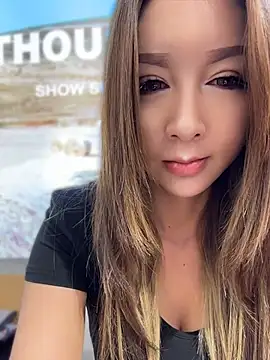 Xixi-686 - 1000 服装店试衣换衣服诱惑2分钟