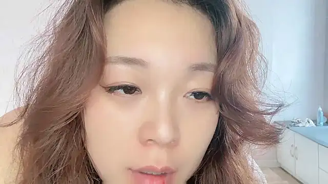 Z30966903S - 一线天馒头b女上骑乘喷水