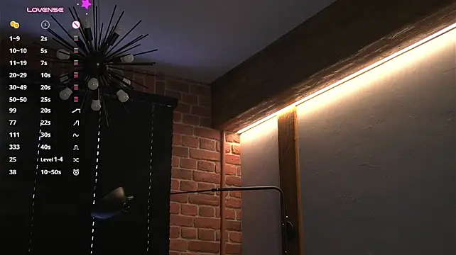 Blondie_ink - squeeze ass and spank 10 times 🐾