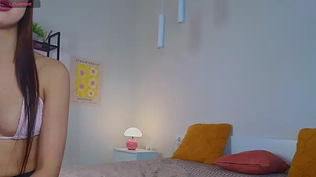 LunaLurk - Lets wet my ass and spank it