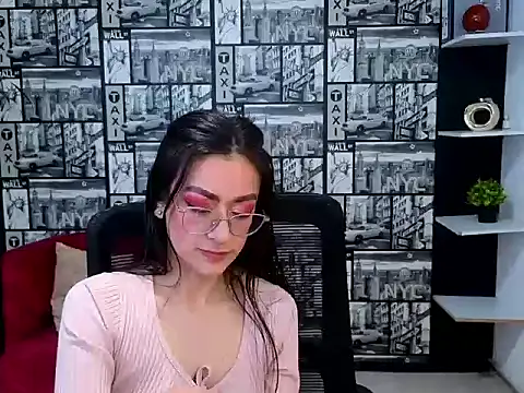 Desiring_angel_ - Naked with oil
