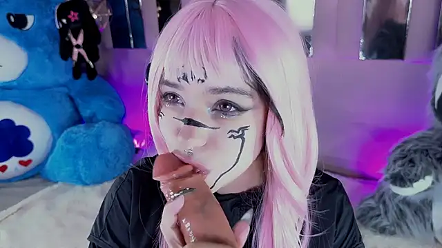 BizzyNoar - toppless and ahegao and play saliva