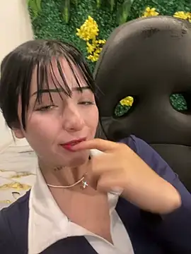 Marilyn_Rosex - Finger sucking soft and close