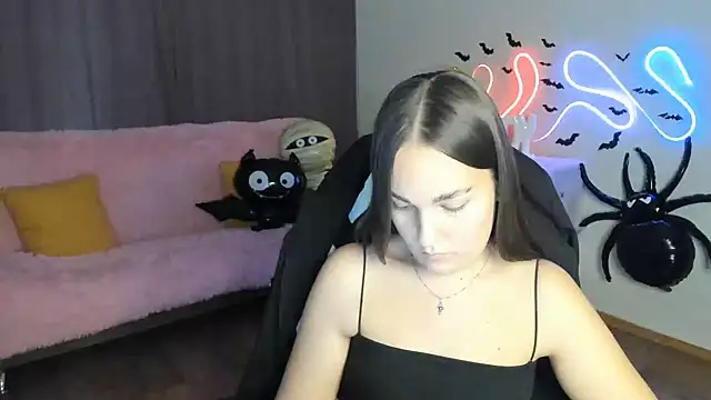 TastyGyrl - Show something big