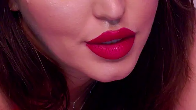 CleoLangley - 🔥 Curves on Full Display