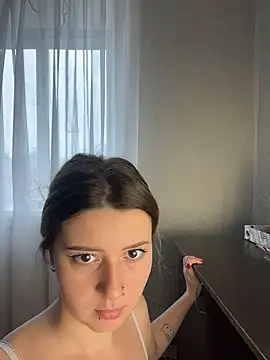 KiraSakura - TAKE OFF PANTS