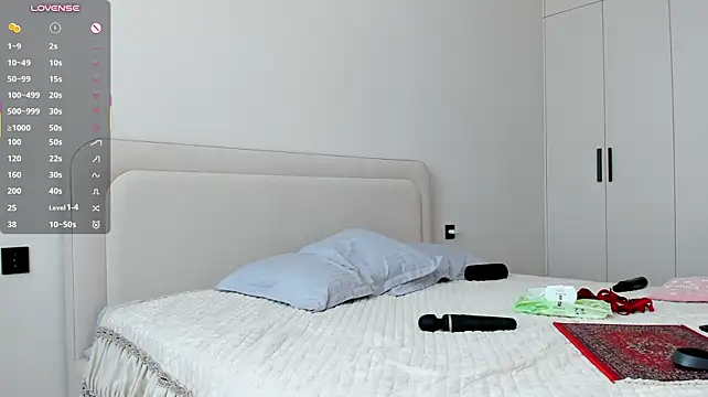 Wow_lina - fingering pussy