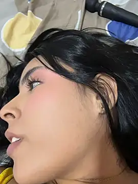 LovelyEyess - FINGERS IN MY PUSSY