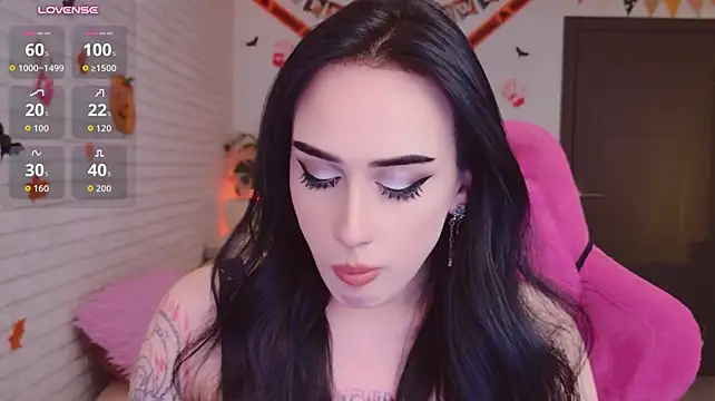 Darinekoo - Wild Domi Show