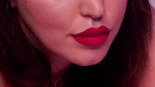 CleoLangley - 🔥 Curves on Full Display