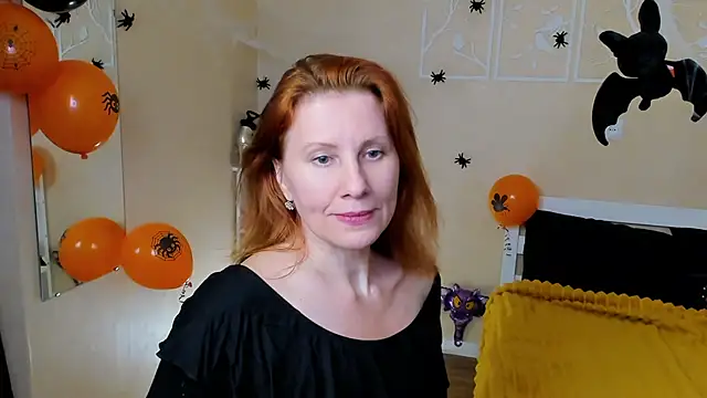 FoxySophia - 👻handbra👻