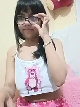 _Maddy_Perez01 - special lingerie show