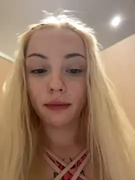 Badblondie - CHECK MY BRA RIGHT HERE