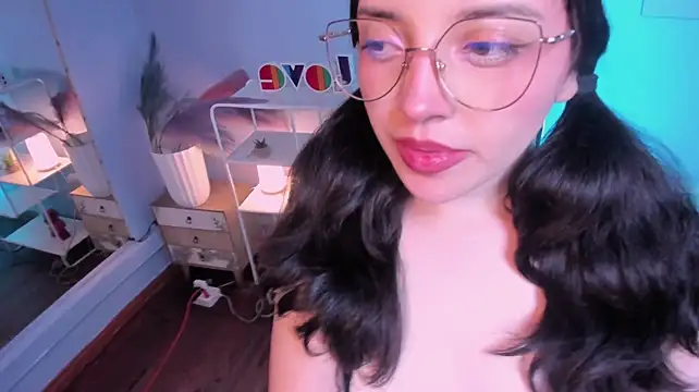 Nina_Thomps - Slow Blowjob 15–20 seconds + soft moan💦