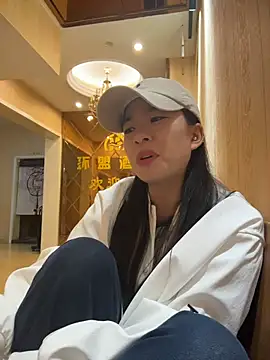 MS-520 - 两个妹妹亲一口