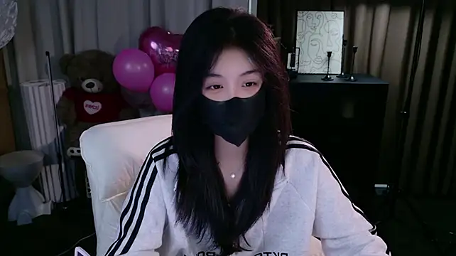 GUGUGAGA-1 - 今日目标对我一见钟情💘