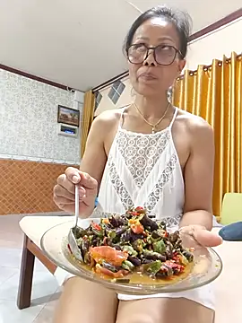Mama_Eva_1 - Make Mama happy Mama cum show