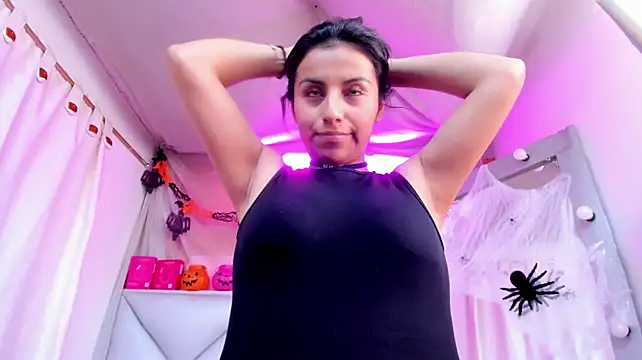 Emma_collins23 - FUCK ANUS FINGERS 🍑 I WANNA LICK