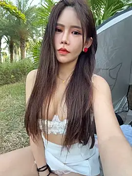 Selenaaaaa- - 马上开票，宝地里全裸 ，8tk