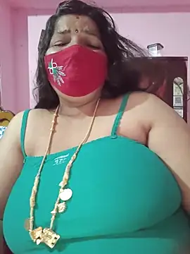 Tamil_lathikaaa - Nude show on dress