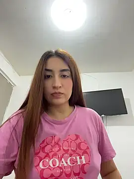 EsmeraldaMidnight - Dance Naked and show pussy