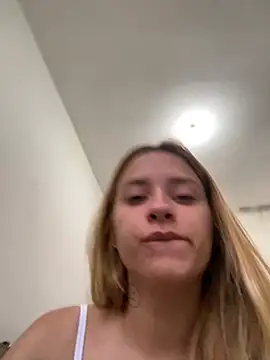 Barbie107 - Mostrar os peitos