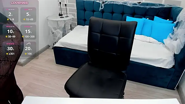 Jennifer_Munoz - panties tease