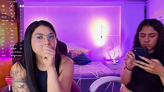 Kloe28 - biting buttocks