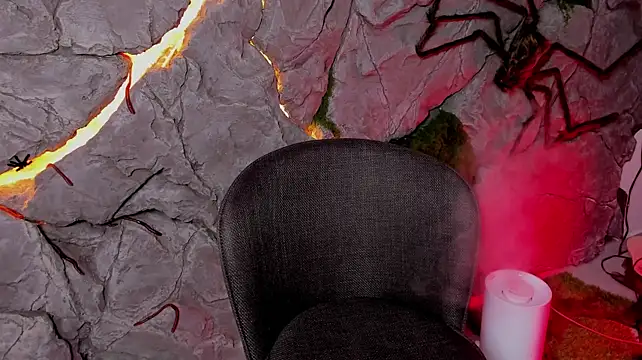 Maakimo - PLAY PUSSY MAKE IT JUICY
