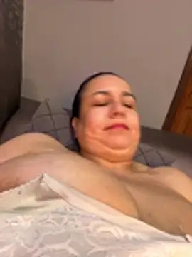 ViennaWins - OIL MY BOOBS 🍒