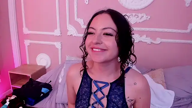 MiaBenet - Dildo between my feet