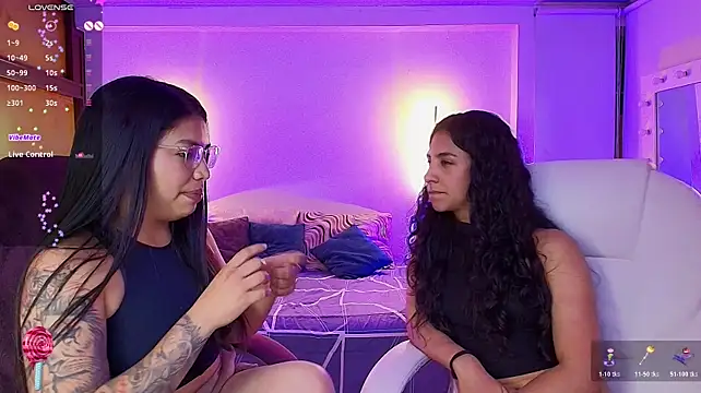 Kloe28 - biting buttocks