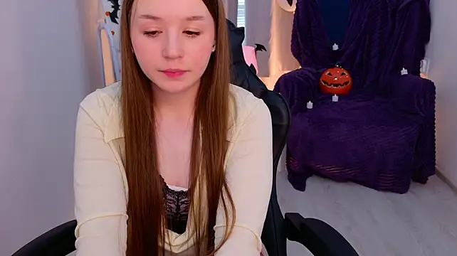 RileyBloomss - tease a skirt