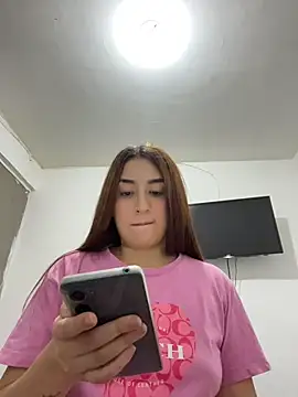 EsmeraldaMidnight - Dance Naked and show pussy