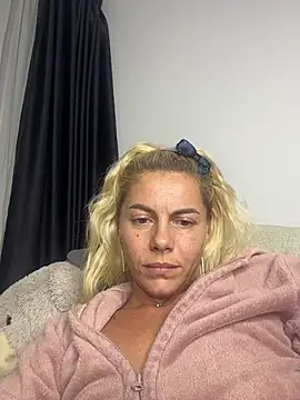 Tanyagrey - Cum bby