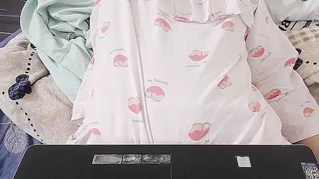 ShuShu345 - finger and cum, control toy 5 minutes