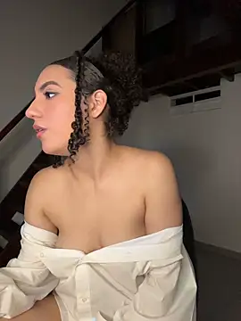 Odett_Khastoff - Flash tits+SALIVA