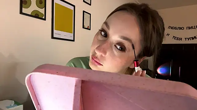 SarahHazelrigg - Naked photo, to last who donated<3