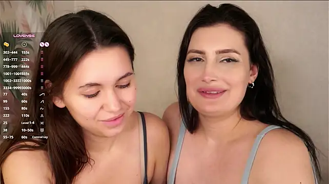VenettaRettinger - remove Greta's bra under her top