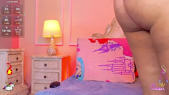 MalaikaBrown - Suck your own tits, slow and wet