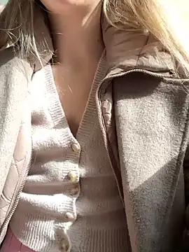 Pussyinpublic - Take off panties in public 🤪🔥 LT 🎁