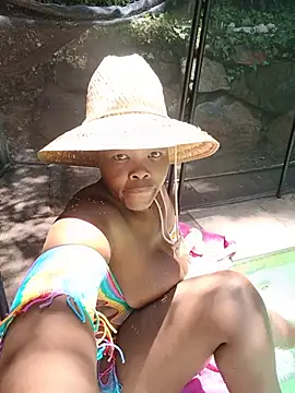Bigboobsbooty - outdoor 🍑🍆👄NB No noice
