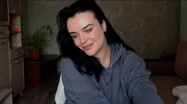 Act_avia - teasing hand bra