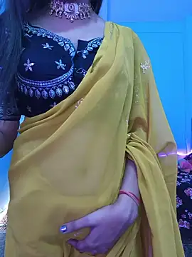 CUTE-SIMRAN- - PUSSY fingring 2 hard on bad