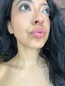 Valery_Evaans - Blow Job with lost of saliva on tits 🍒